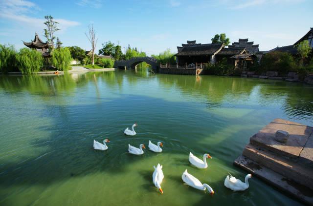 一定得去一回！中国最美七大度假村第一个就美哭了