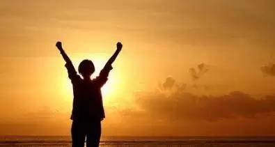 依路佑妮女装平庄专卖店,依路佑妮女装直播