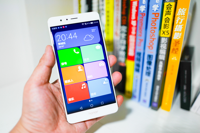 荣耀v8是不是有两个配置,荣耀v8pro续航怎么样