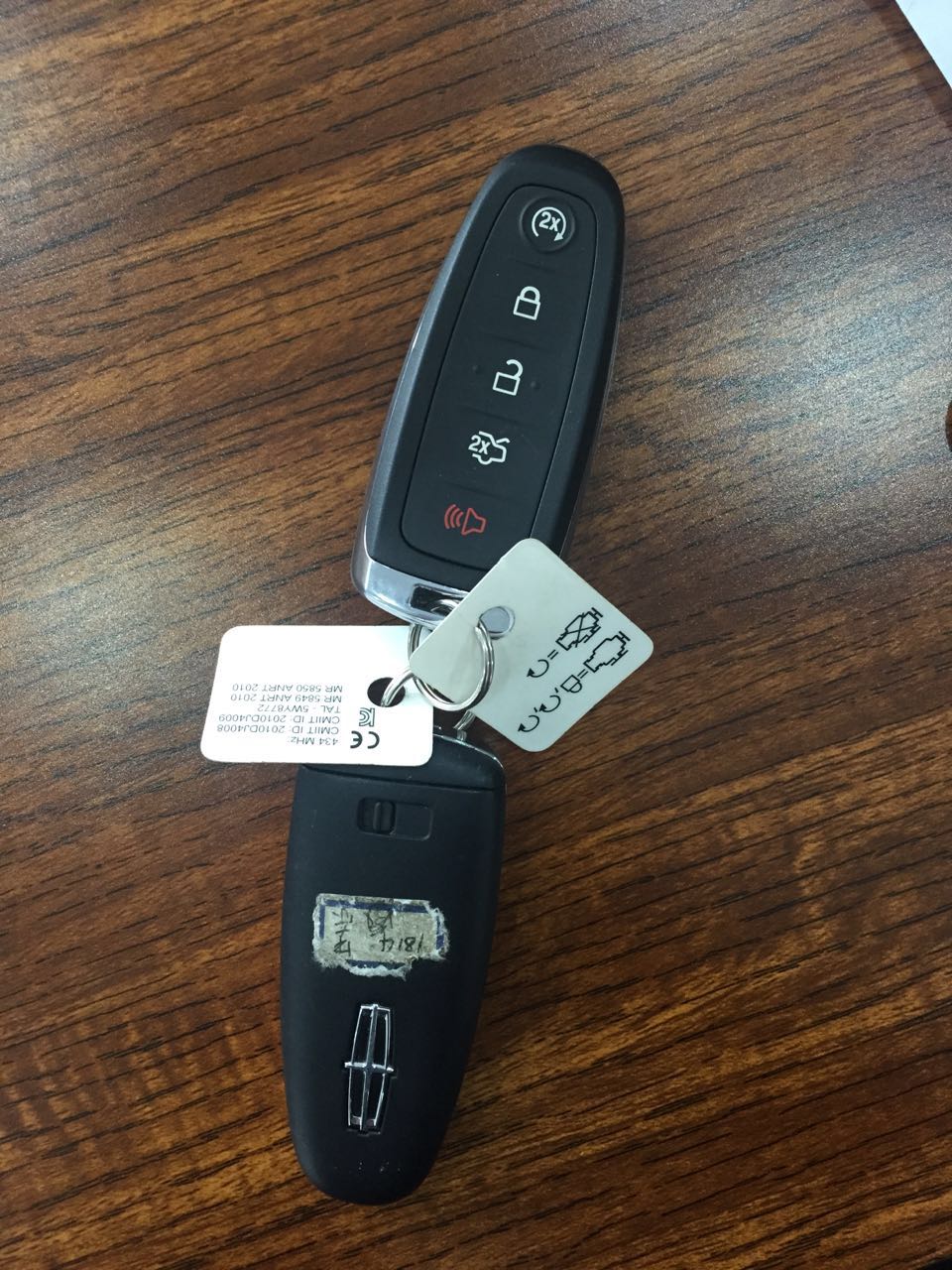 林肯mkt加速抖动,林肯提车真实感受