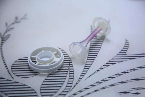 宝宝胀气是不是要换防胀气奶瓶,哪款防胀气奶瓶最好用