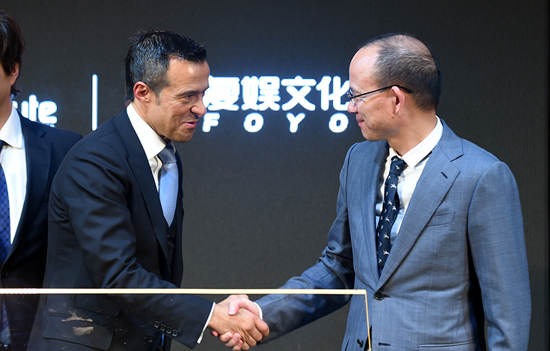 穆里尼奥携手门德斯,穆里尼奥曼联发布会