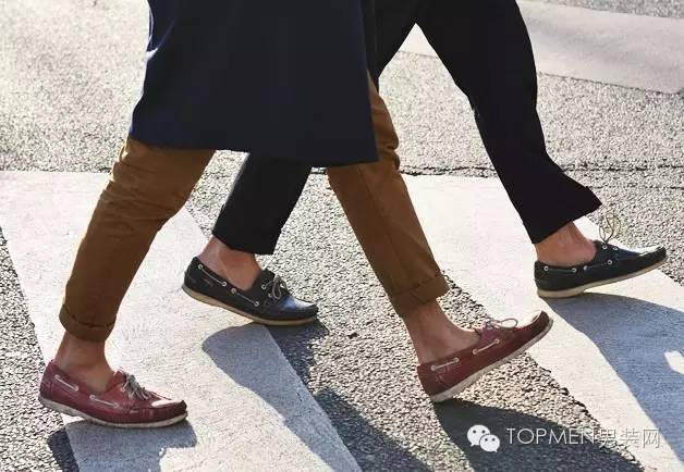 经典的帆船鞋夏日值得一试,帆船鞋夏季搭配