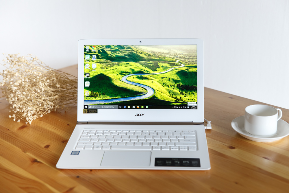 Acer蜂鸟S5-371上手加图赏：告诉你外貌也是生产力