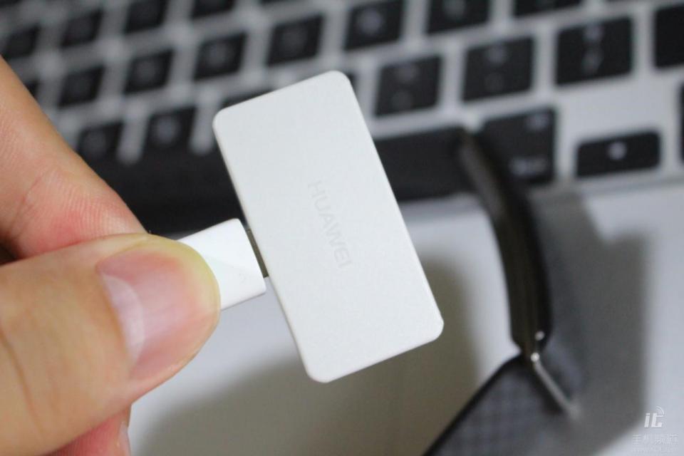 智能手环玩王者荣耀,华为畅玩a1手环