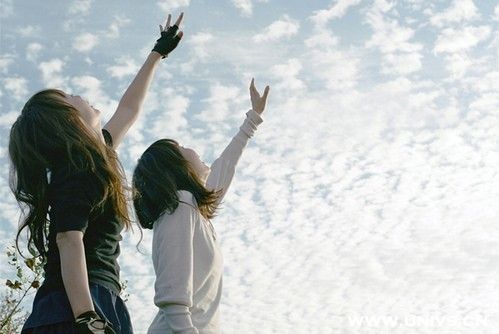 绌夸竴鏍风殑琛ｆ湇涔熸槸鎯呬荆娆惧悧,绌夸竴鏍风殑琛ｆ湇