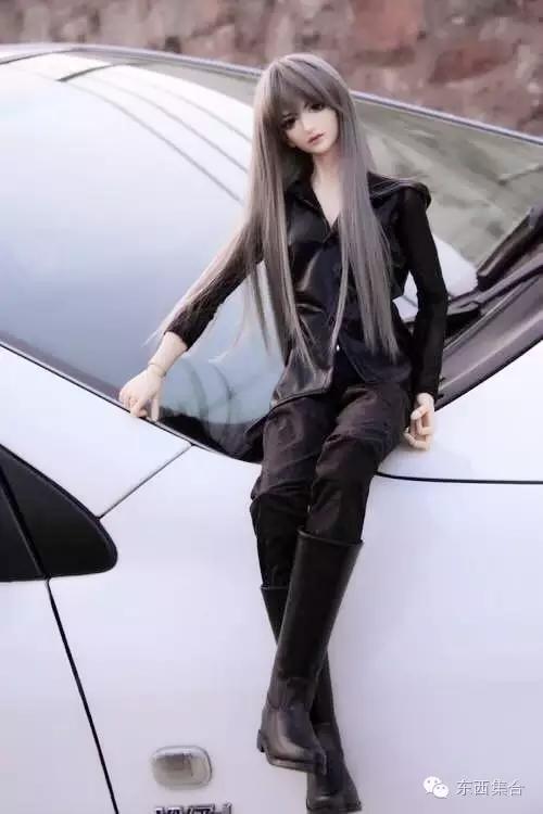 她是资深娃娘,也是暴雪爸爸的死忠粉