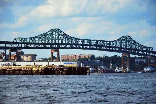 鍘荤編鍥藉弬鍔犲彉褰㈤噾鍒氬睍瑙堜細,杈剧編鑸┖娲诲姩