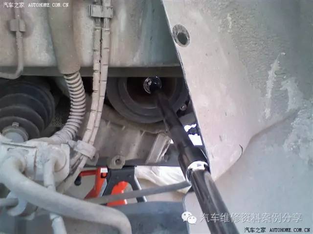 荣威rx51.8t更换正时皮带,荣威550更换正时皮带教程