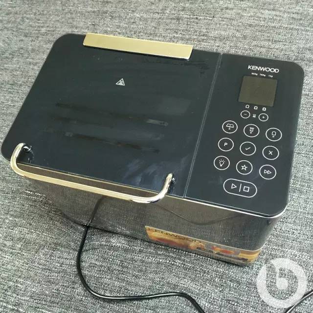 用全自动面包机做出来的面包好小,如何用自动面包机做出松软的面包