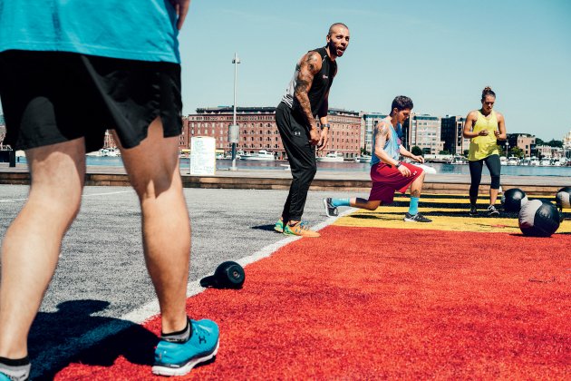 从运动服到科技公司,安德玛是如何实现这场大转进?