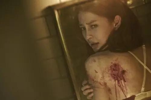 曾经有个人,他敏感部位长了个火疖子...,上