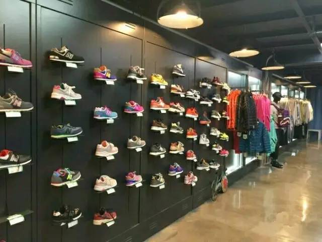 天津自贸区进口直营店,天津现在开了几个商场