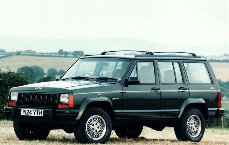 瑕疵吉普切诺基,老款吉普切诺基值得入手吗