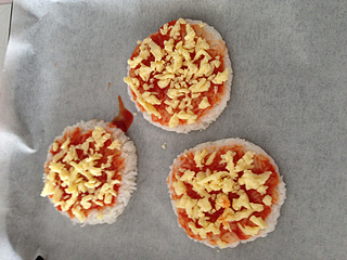 快！拿个大点的盆子，接住我的口水！