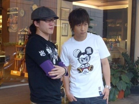 郑恺王嘉尔潮牌,郑凯李现周杰伦