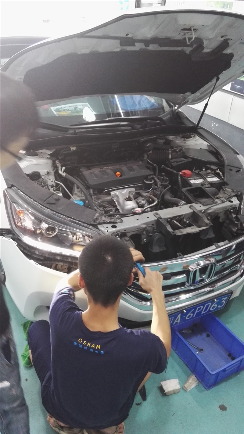 拜访改装店,拜访汽车改装店