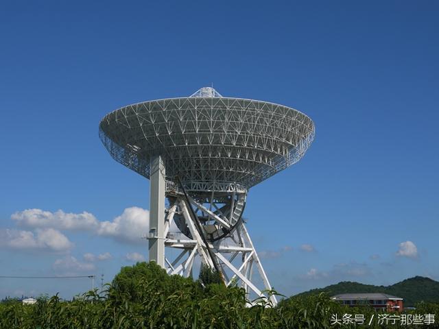 世界上的射电望远镜,世界上第1款望远镜