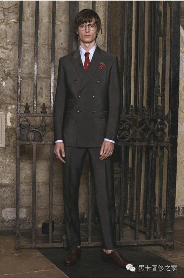 包包是女人的标志,包包是女人的专属物