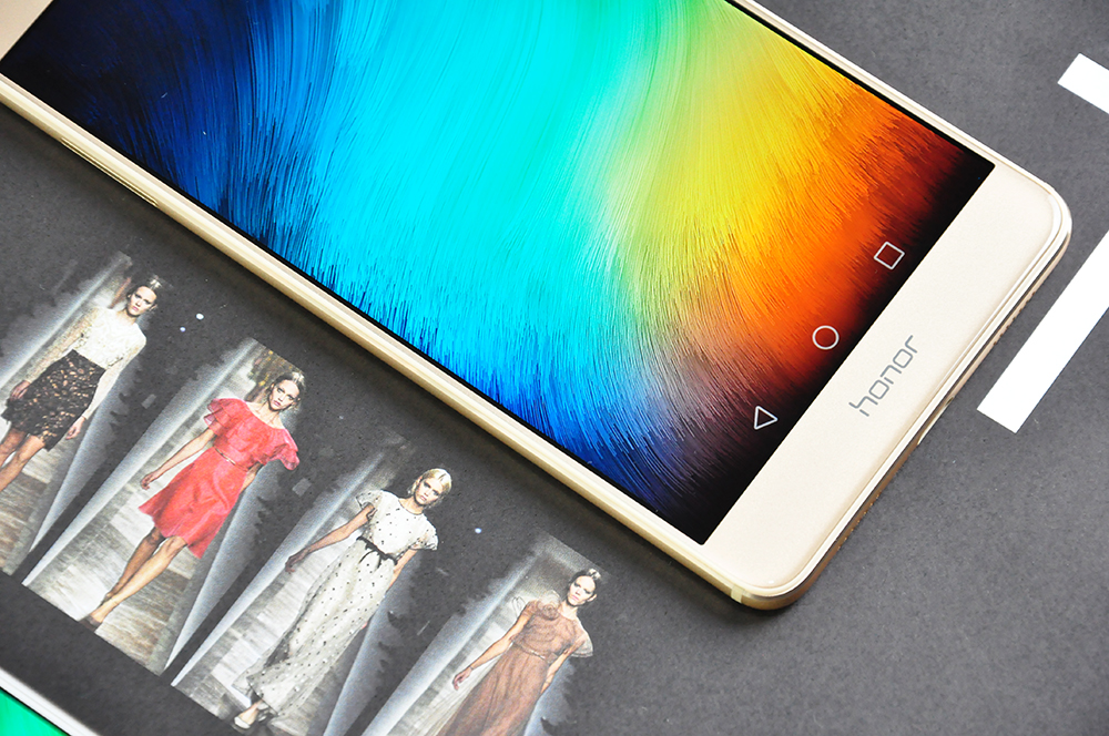 荣耀v8救砖,王者荣耀v8掉下来如何回去