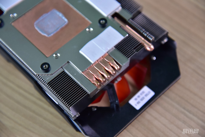 影驰1070轻松干掉了上一代旗舰！