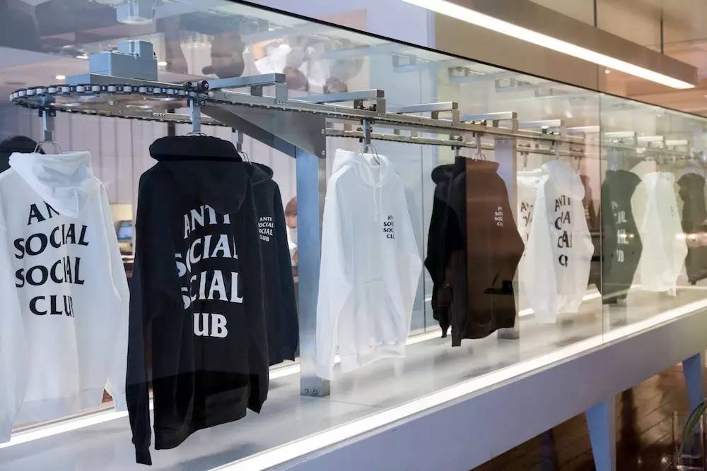 madness水原希子t恤,水原希子纽约时装周