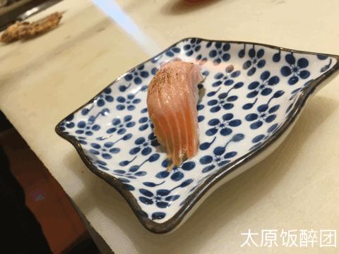 老板跑日本8年，只为带回太原最正的日料！花钱日下不如花钱月下