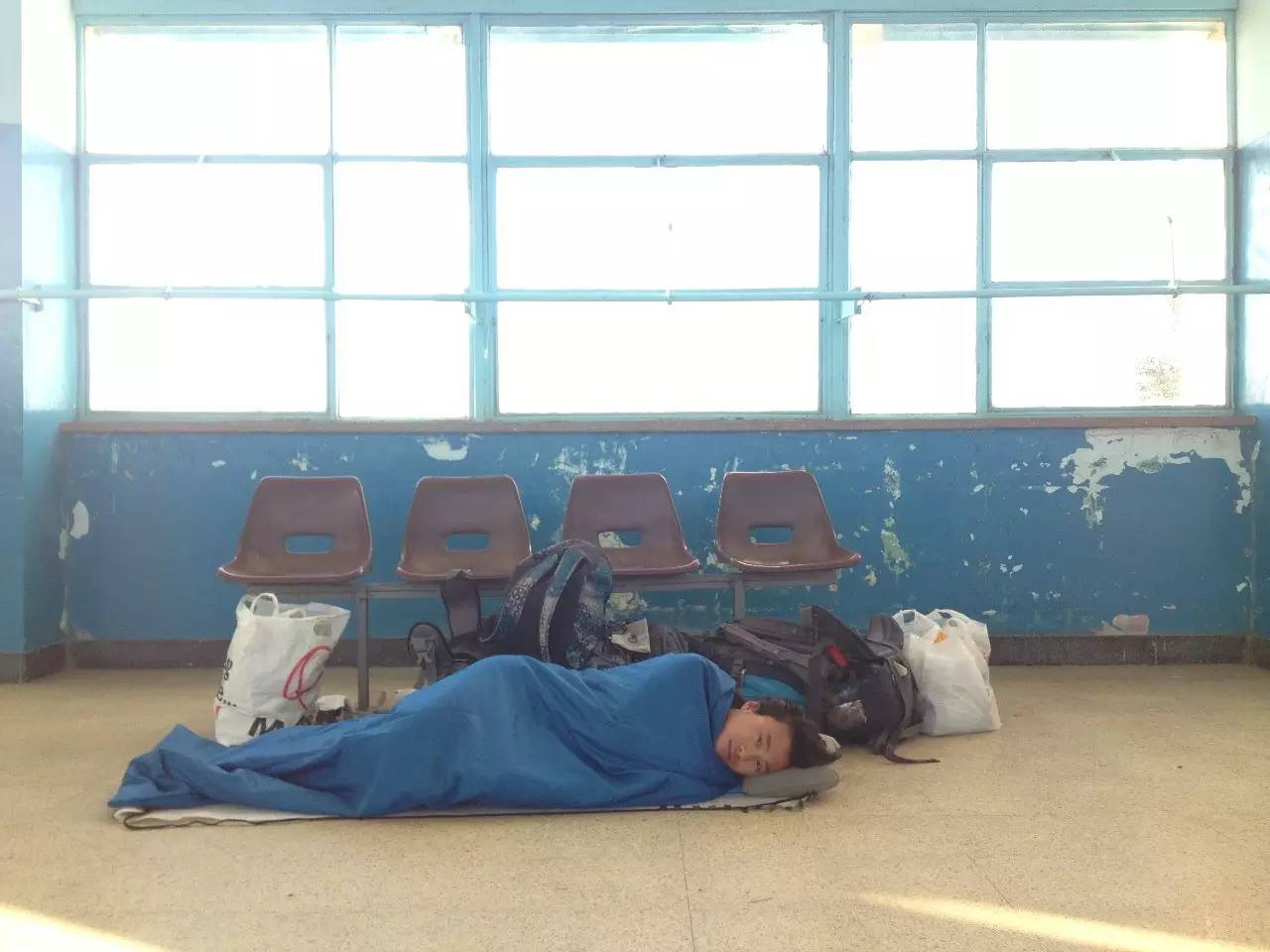 一个陕西汉子花7万元环游地球1圈,还带回一个美国女友!