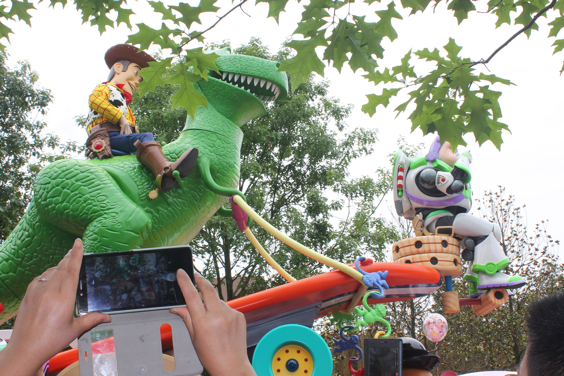 最精简上海迪士尼游玩攻略,最全上海迪士尼游玩攻略