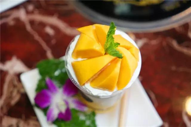 吃个饭感觉去了新加坡，在佛山我只服星州大椰！