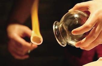 拔罐出现水泡要挑破吗,为什么拔罐会有水珠