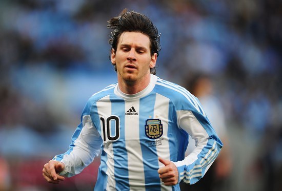 欧洲杯梅西和c罗打战,欧洲杯c罗梅西