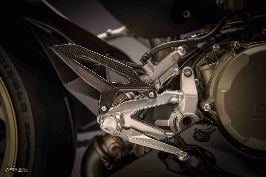 杜卡迪1299superleggeras宣传,杜卡迪superbike1299panigale