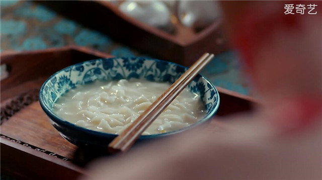 张艺兴老九门发布会戴眼镜,张艺兴老九门图片图文