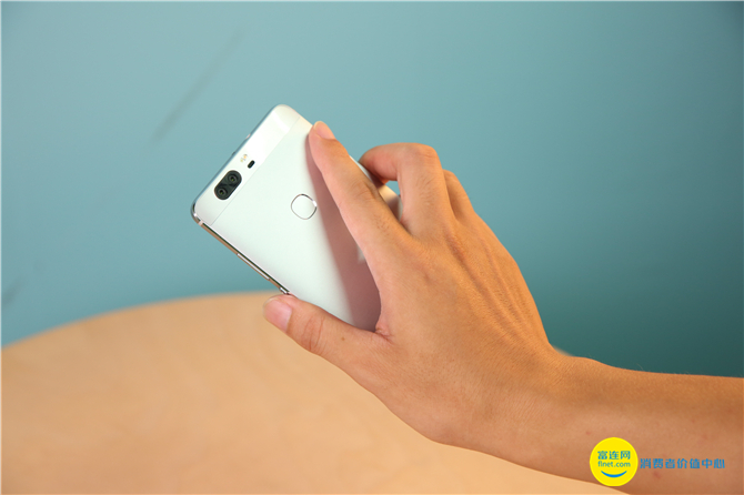 华为手机荣耀v8测评,荣耀v8镜头拆解视频