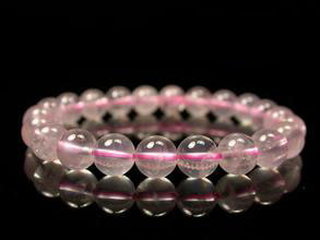 草莓晶粉晶哪个价值高,粉晶的价值