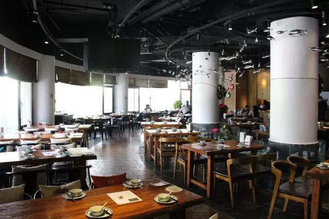 北京有家魔力餐厅，号称京城的“米饭收割机”，一到饭点就排队！