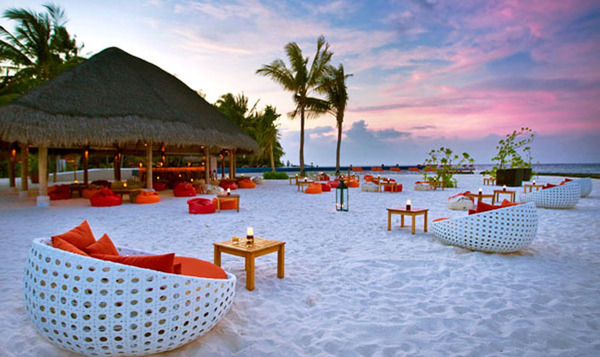 美佳航空的飞机,马代库拉玛蒂kuramathi价格