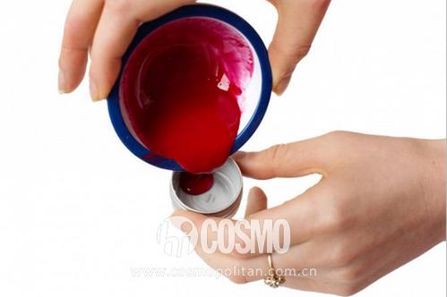 彩妆迷|持续飙高温你的唇膏出汗融掉了怎么办？