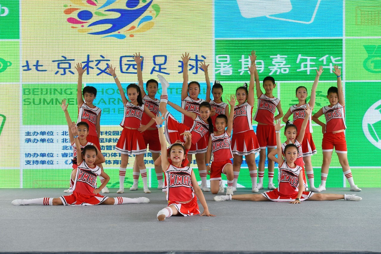 足球嘉年华惊现“小盖茨”11岁混血儿自己开发足球APP