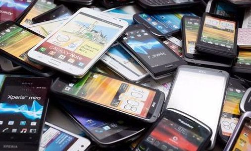 买苹果手机真的会给美国送钱么,美国苹果手机赚了中国人多少钱