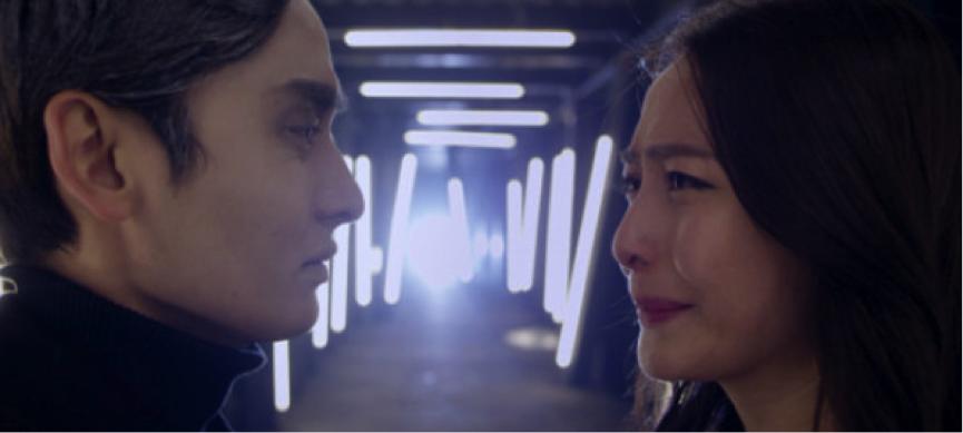 瞅啥丨爱上非人类的男女朋友？其实我们都是都市里的孤独患者