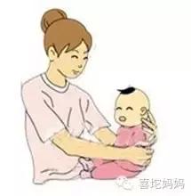 新生儿吐奶怎样拍嗝,新生儿总是吐奶应该怎么拍嗝