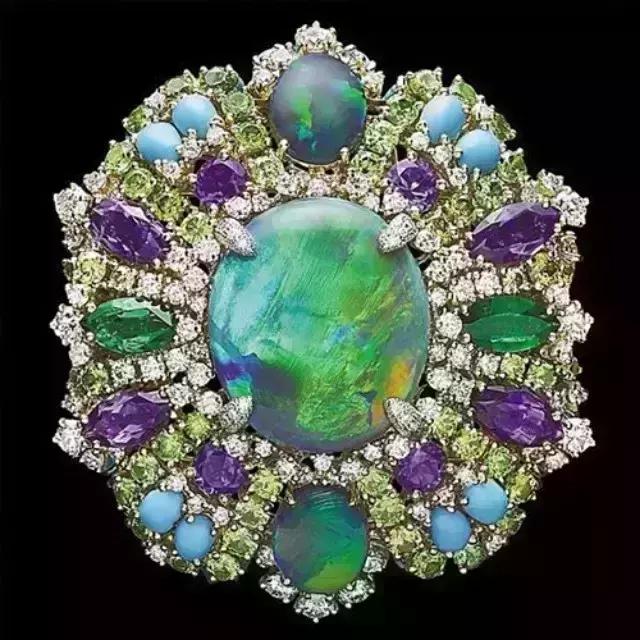 珠宝欧泊是什么,欧泊珠宝怎么挑选