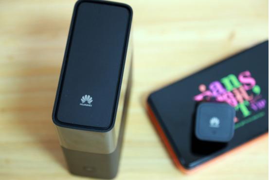 华为q1子母路由器评测,华为Q1母路由千兆如何使用