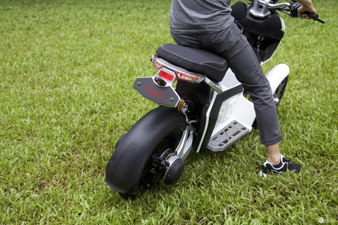 数字小尾巴评测,数字尾巴测评小米九透明版