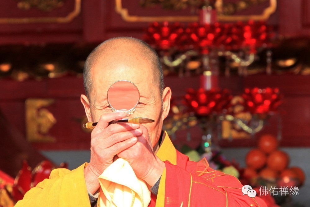 观音菩萨佛像正确供法,菩萨圣像怎么摆放