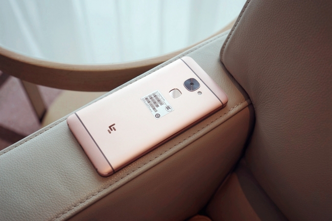 乐视2发布价格,千元内黑马手机