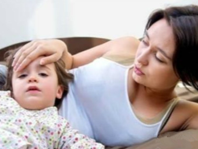 宝宝中暑了怎么办最快解决方法,宝宝中暑了怎么办最快最有效