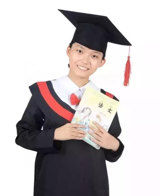 重磅消息：这个学校摘得全市七连冠！